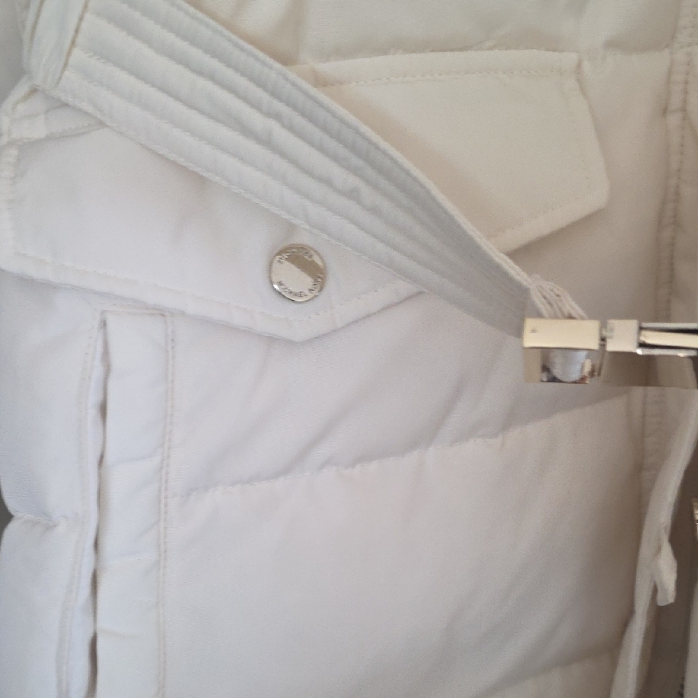 Women Michael Kors Puffer Coat - Picture 9 of 11